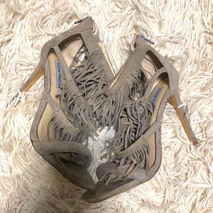 Steve Madden nude fringe heels. 7.5 Only worn once